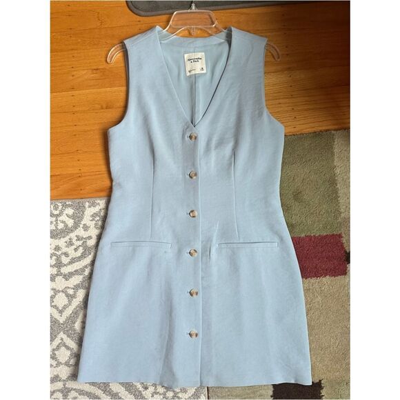 Abercrombie & Fitch Dresses & Skirts - M Abercrombie V Light Blue Pastel Chiffon Sleeveless Button-Front Short Dress
